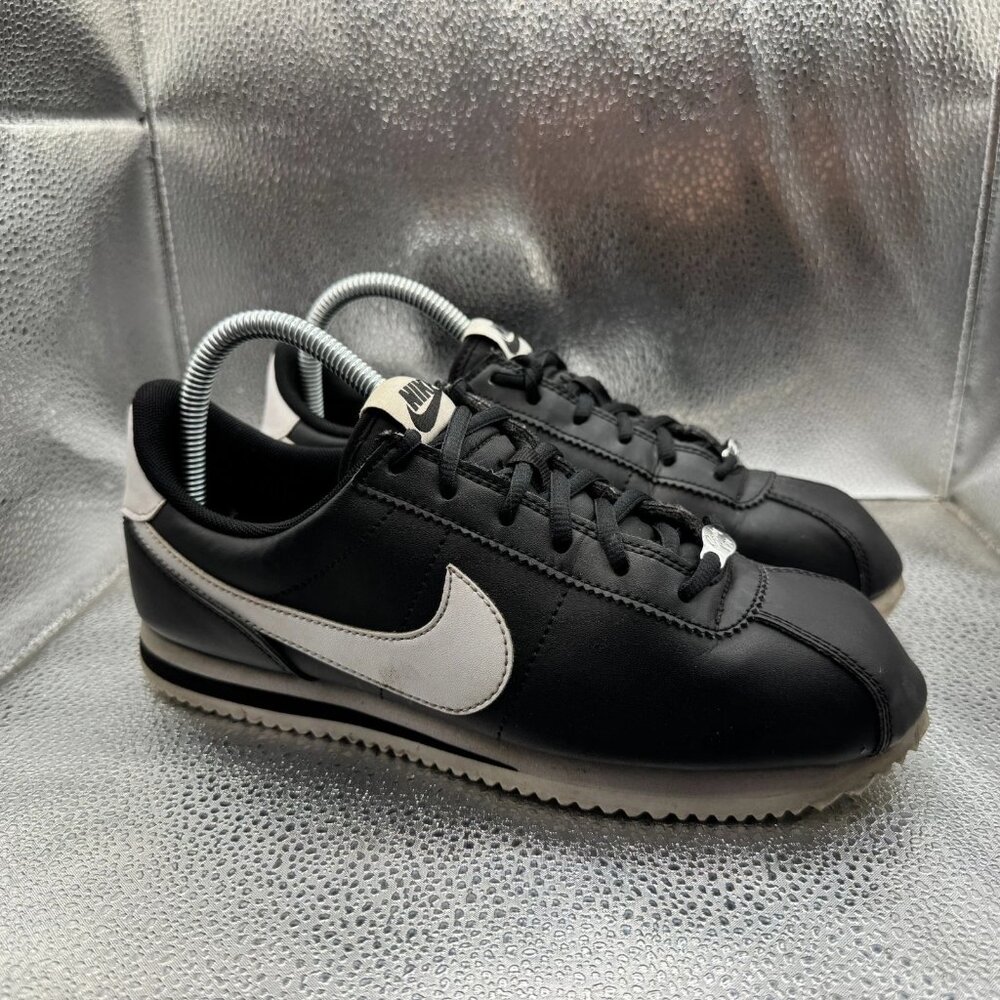 Size 7Y Nike Cortez Basic Low Kids Black Lace-Up Athletic Sneakers 904764-001